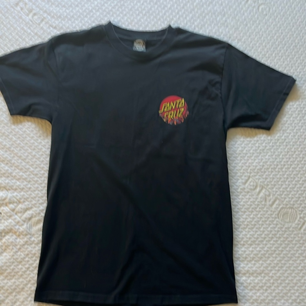 Like new teen boys Santa Cruz tee shirt